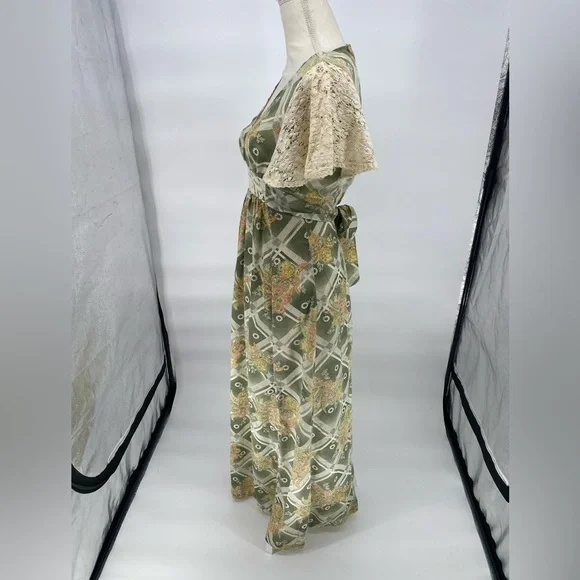 Vintage 70’s Maxi Dress Winged Laced Sleeves 24” waist - Picture 8 of 14